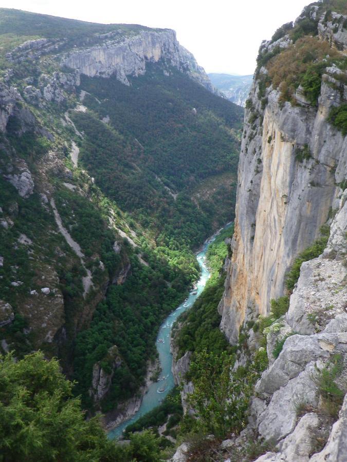 La Mordoree La Motte-d'Aigues Экстерьер фото